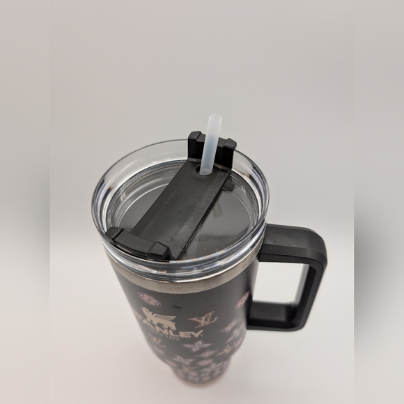 Stanley LV Louis Vuitton Cup - Picture 3 of 8